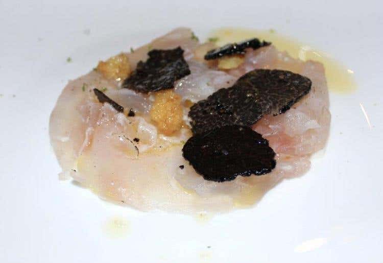 Carpaccio tiepido di ombrina, tartufo - Da Vittorio